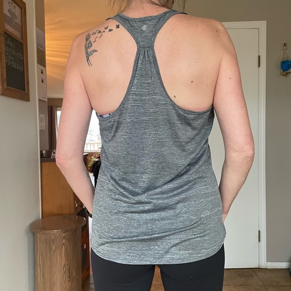 Z by Zella Heathered Grey Racerback Tank Top - Picture 2 of 3